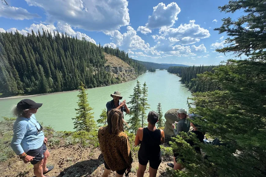 Athabasca river viewpoint