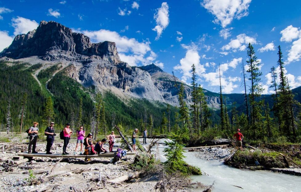 hiking the canadian rockies, bus tour, banff, jasper