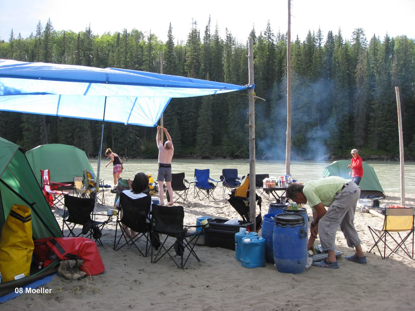 wildnis zelten bei kanutrips in alberta, kanada | wilderness camp on canoe trip in alberta, canada