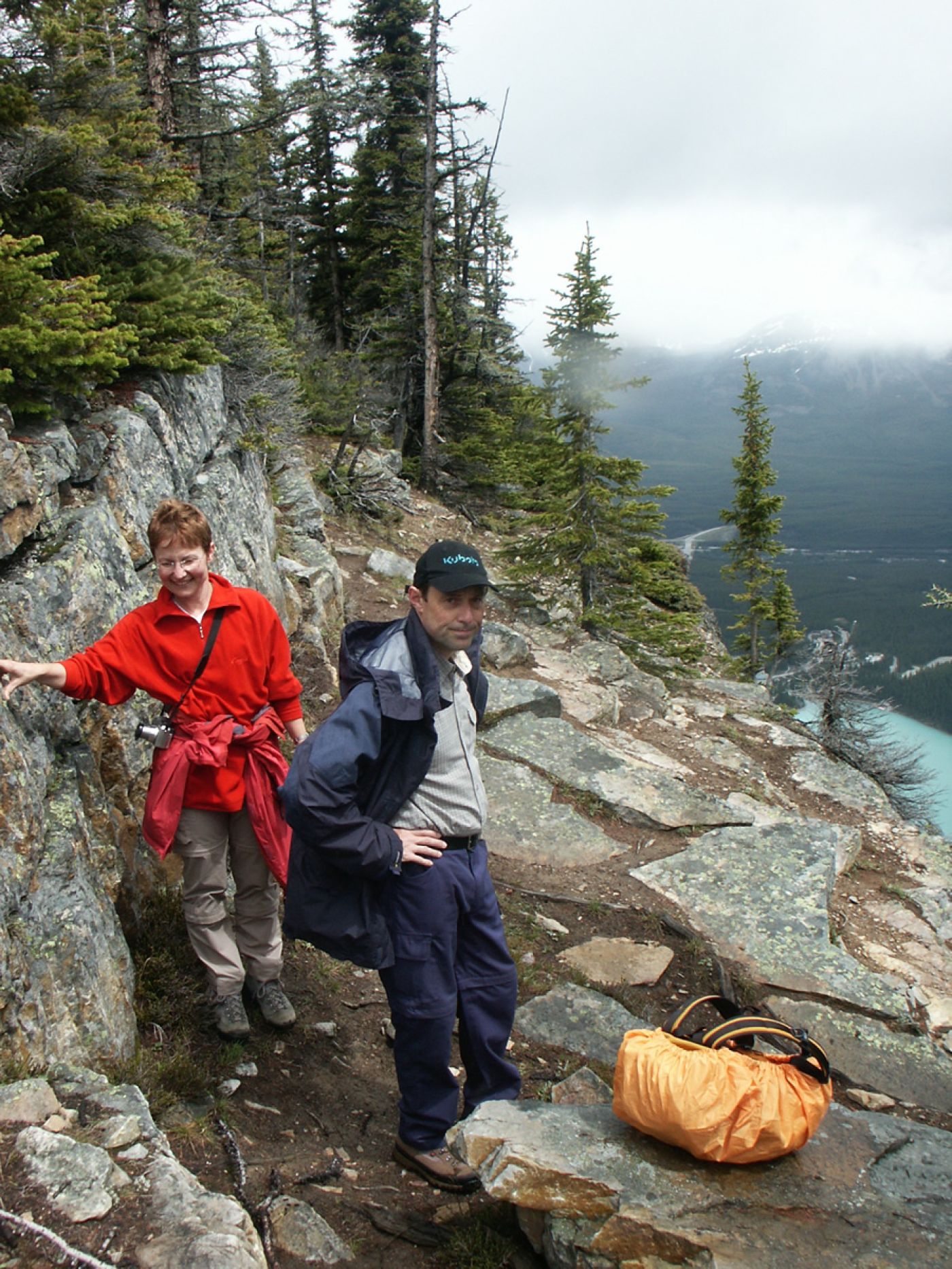 hiking tour with day hikes in banff and jasper | wandertour mit tageswanderungen in banff und jasper