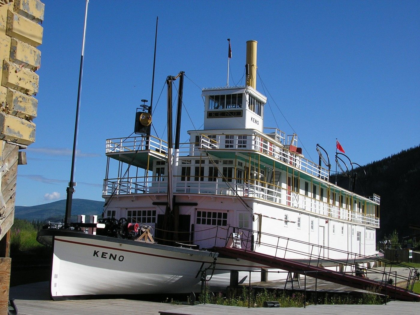 paddlewheeler Keno in Whitehorse, Yukon | Raddampfer Keno in Whitehorse, kanada