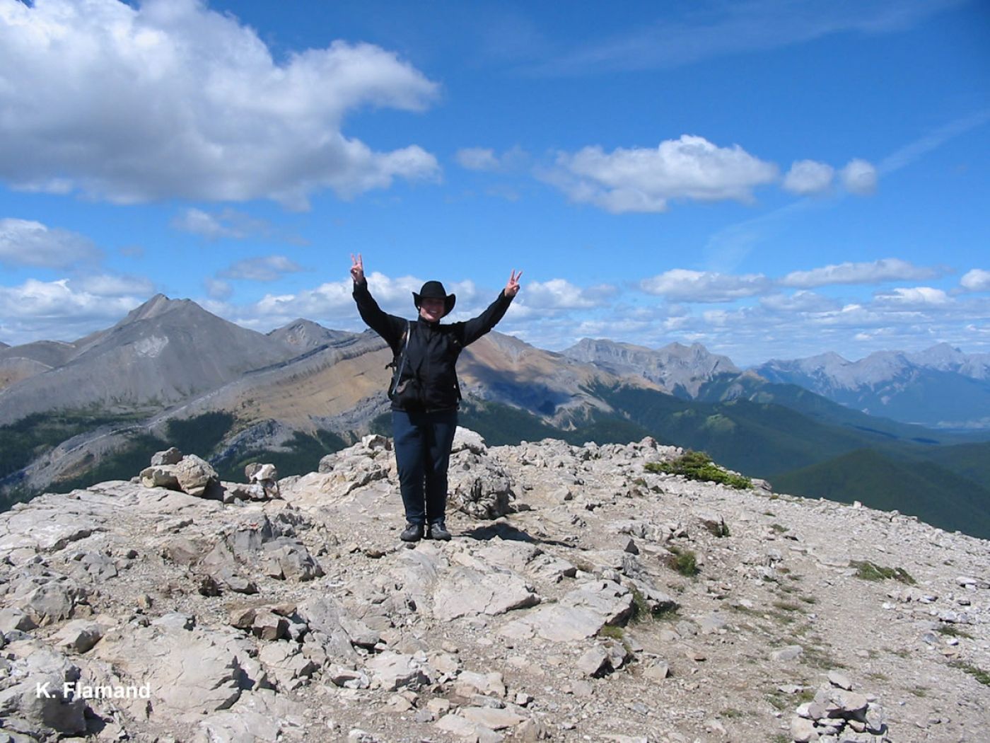 hiking tour at sulfur skyline, jasper | wanderreise mit wanderung zur sulfur skyline in jasper